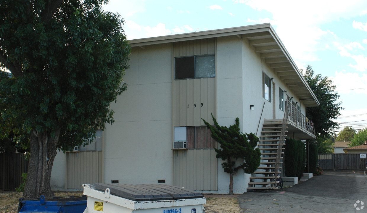 Building Photo - 159 Selwyn Dr