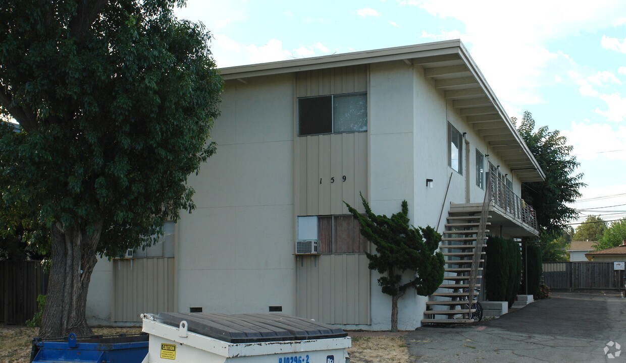 Foto del edificio - 159 Selwyn Dr