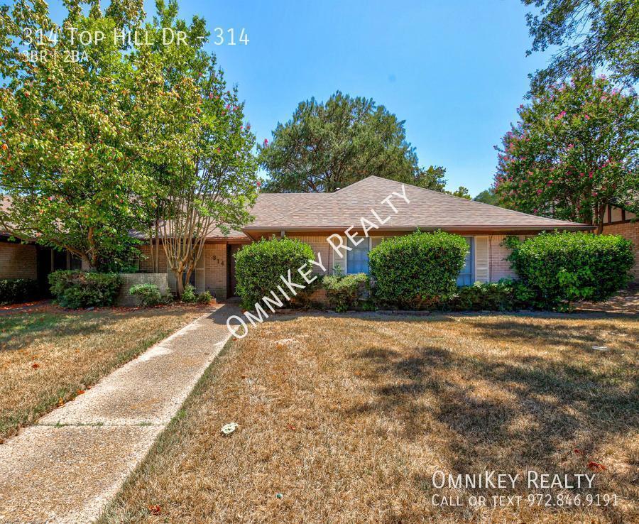 Primary Photo - 314 Top Hill Dr