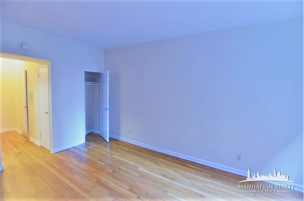 Primary Photo - 1497 3rd Ave