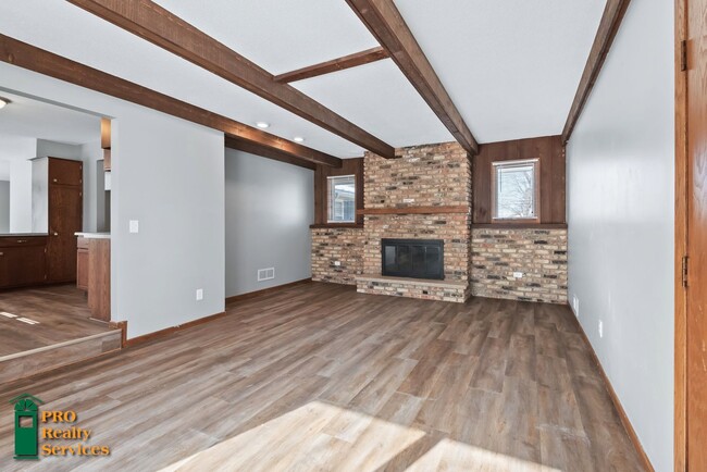 Building Photo - 3 Bedroom Home in Lake Elmo
