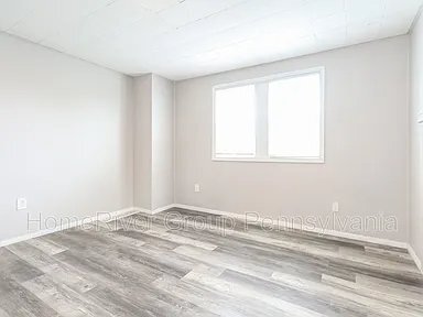 Foto del edificio - 2712 Versailles Ave