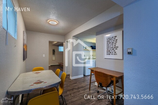 Foto del edificio - 1579 W Maple Ave