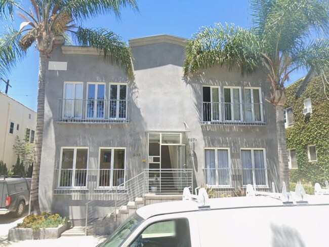 Foto del edificio - 635 N Windsor Blvd