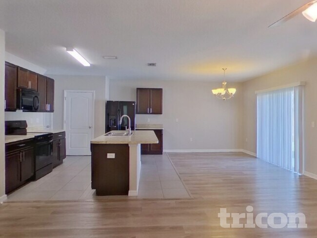 Foto del edificio - 10442 Whispering Hammock Dr