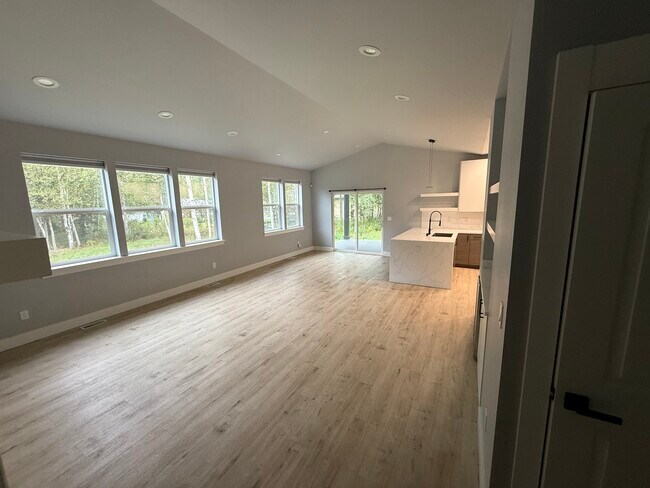 Foto del edificio - 3990 S Birch Cove Dr