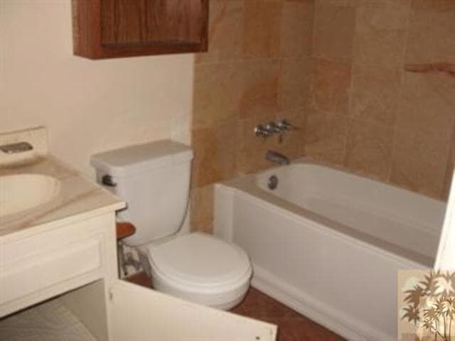 Building Photo - 13500 Hermano Way