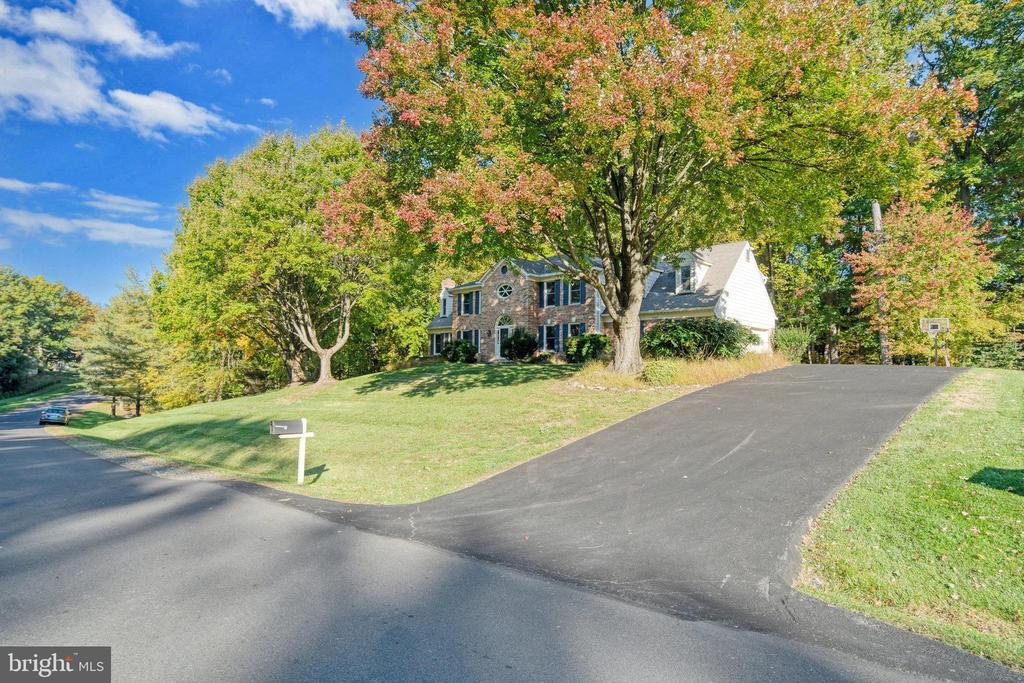 Foto principal - 11560 Holly Briar Ln