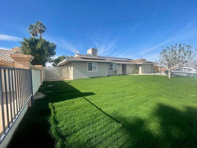 Building Photo - 80180 Vista Grande