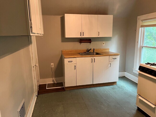 Foto del edificio - 807 Hawley Ave