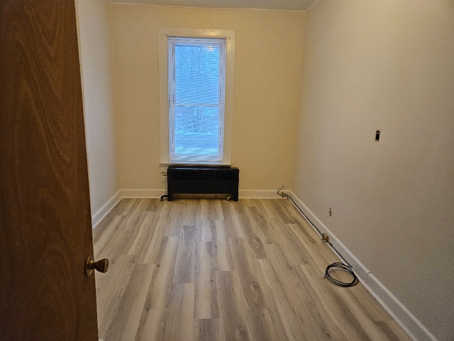 Building Photo - 3624 Rte 67