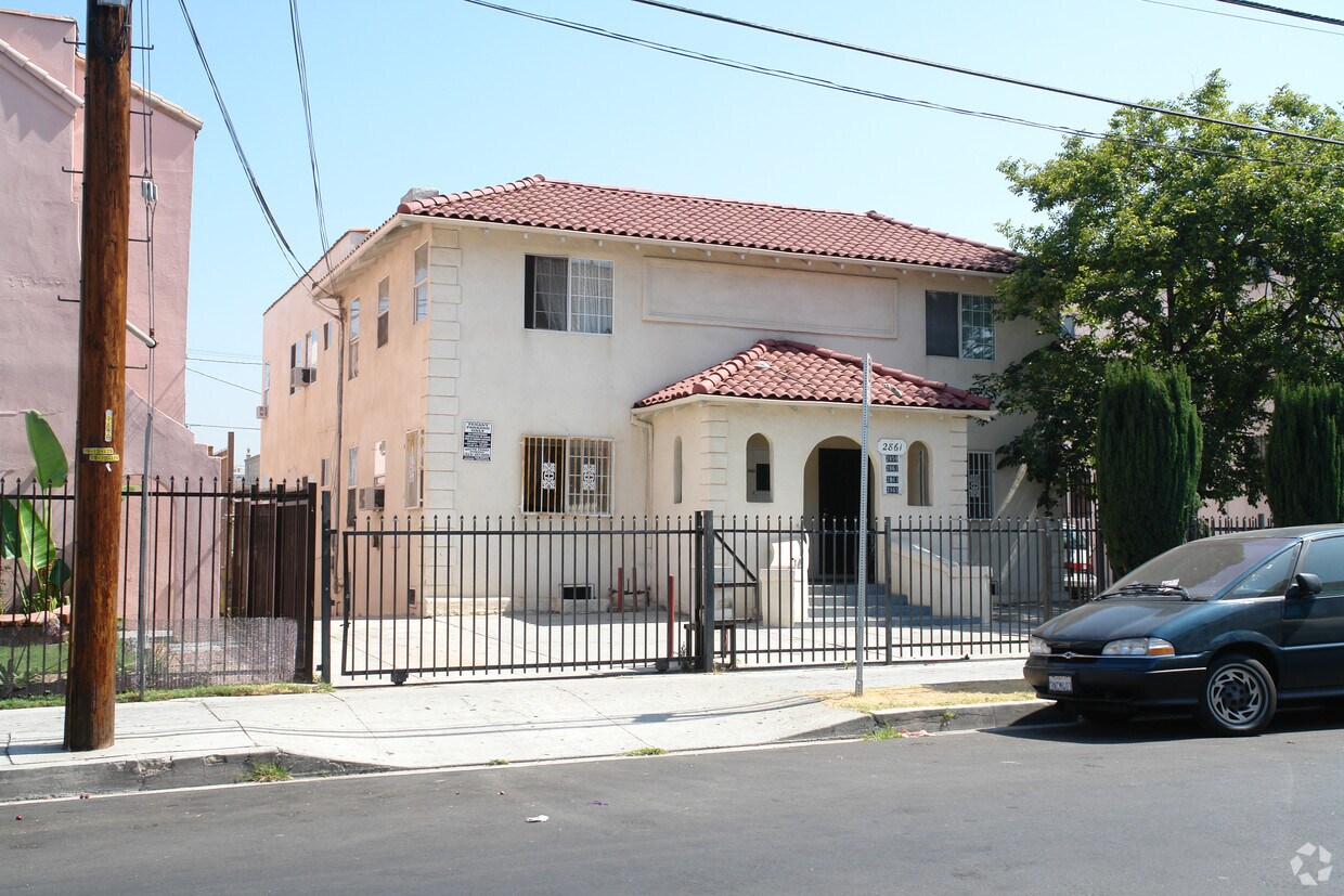 Primary Photo - 2861 San Marino St