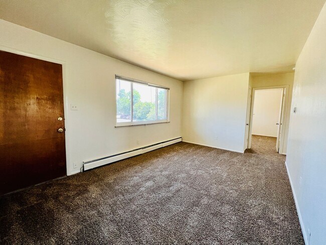 Foto del edificio - $0 DEPOSIT OPTION. 2 BED 1 BATH IN SOUTH W...
