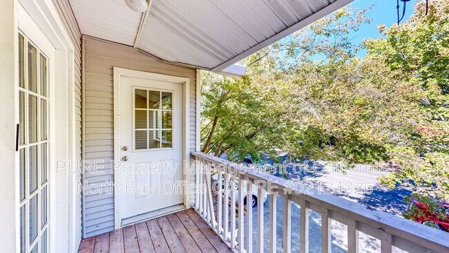 Building Photo - 1746 Mount Olive Dr