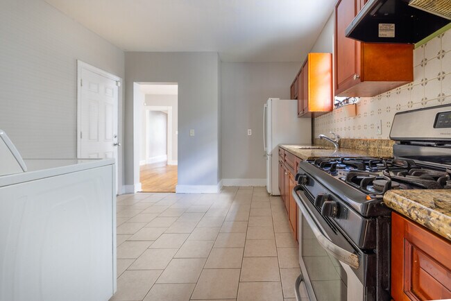 Foto del edificio - 221 Coleman St