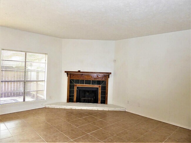 Foto del edificio - 9707 Richmond Ave