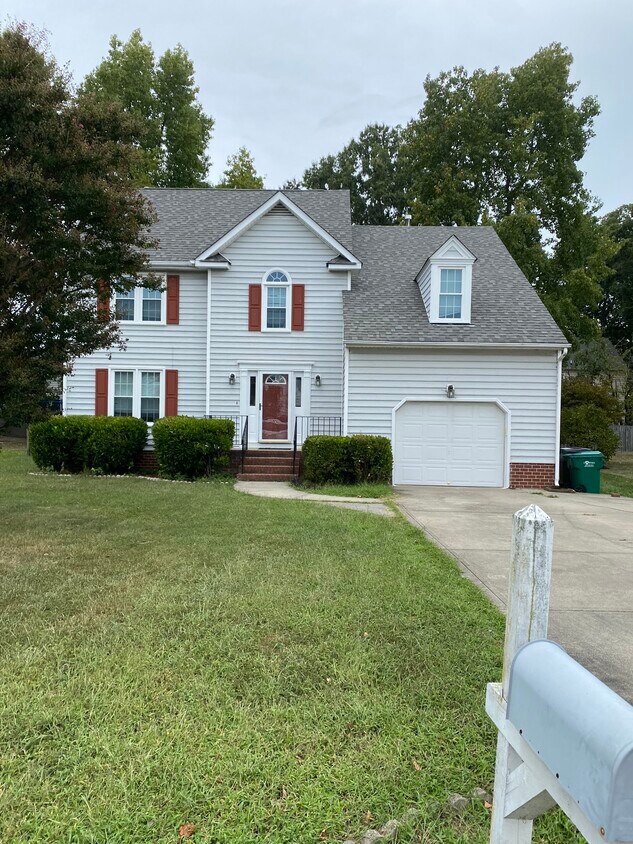Building Photo - 10636 Anna Marie Dr