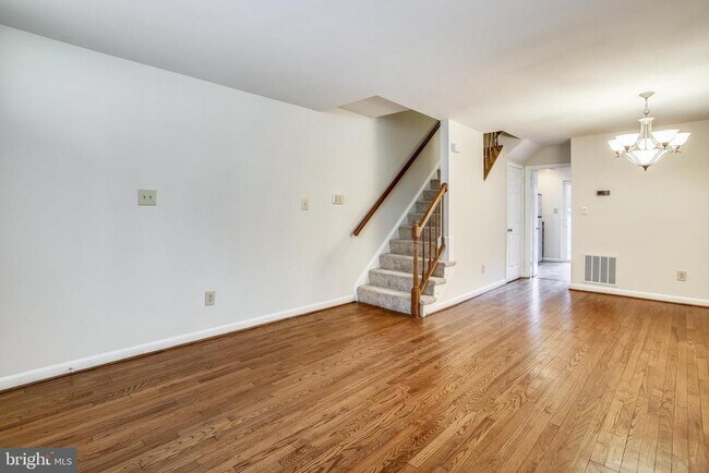 Foto del edificio - 538 N West St