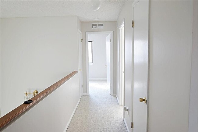 Foto del edificio - 3502 Fox Ln