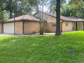 Building Photo - 26019 Leafywood Dr