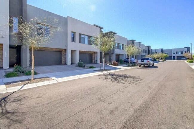 Foto del edificio - 25339 N 19th Ln