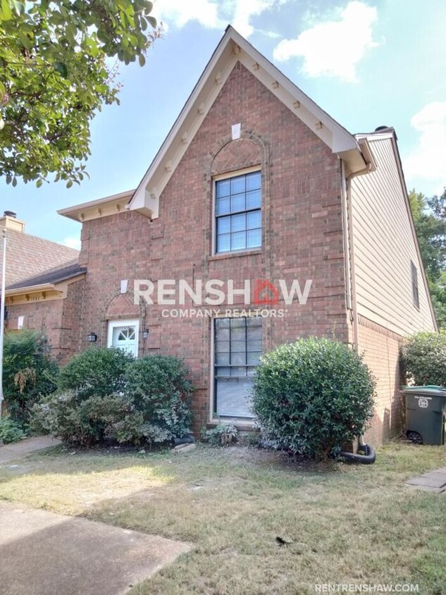 Primary Photo - New 3 bed / 3.5 bath TOWNHOUSE in Cordova ...