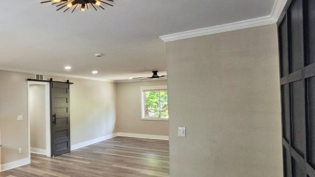 Photo - 115 Biscayne Dr NW Apartment