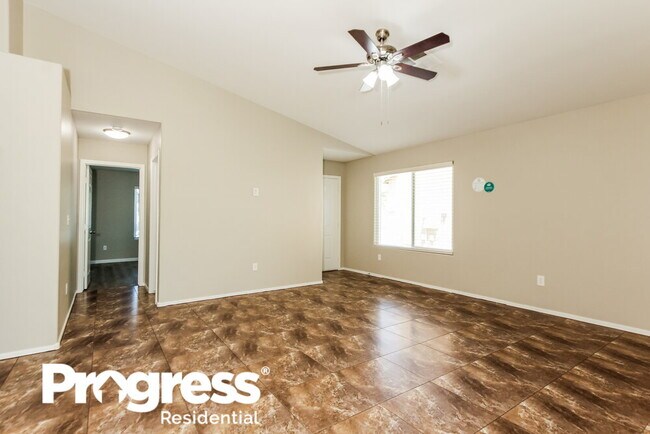 Building Photo - 2613 S Ananea