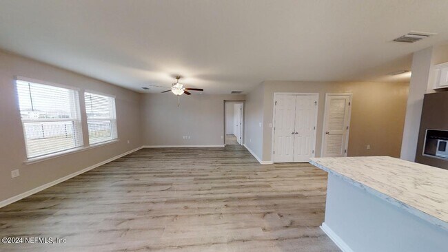 Foto del edificio - 14343 Bartram Creek Blvd