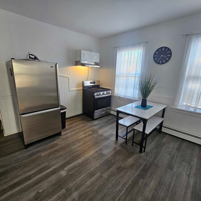 Foto del edificio - 141 Wendell St