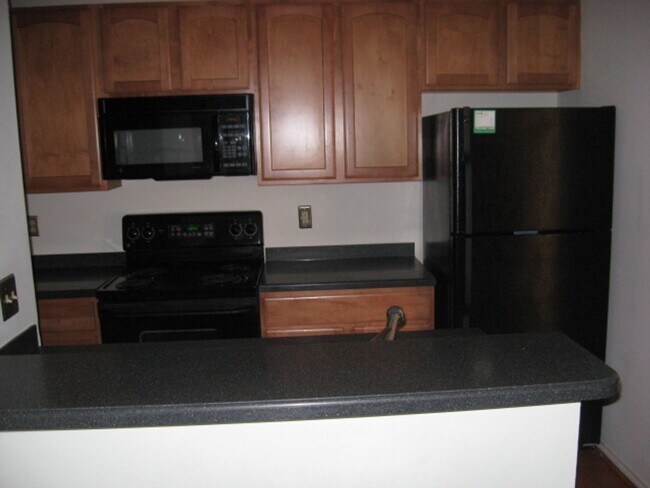 Foto del edificio - Beautifully Maintained 1 Bedroom 1 Bathroo...