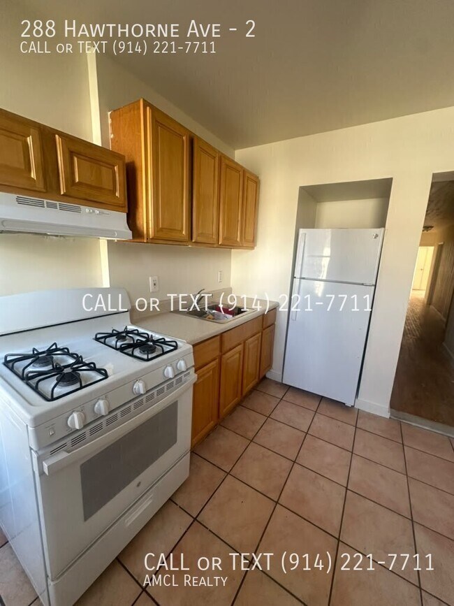 Foto del edificio - 288 Hawthorne Ave