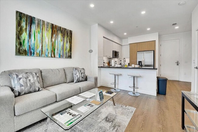 Building Photo - 593 Camino De La Reina