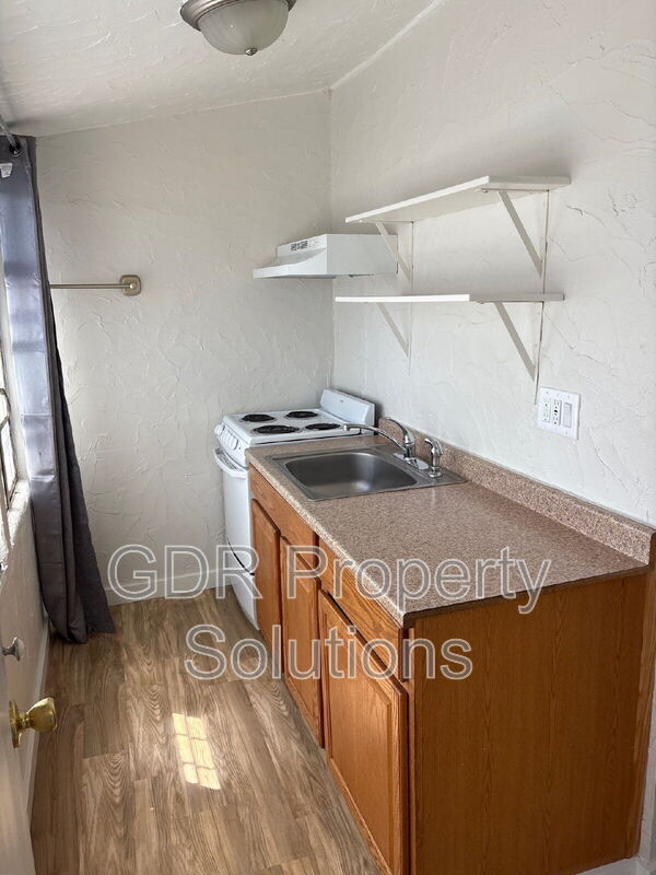 Foto del edificio - 1715 Griegos Rd NW