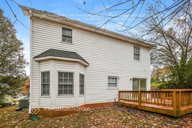 Foto del edificio - 3213 Piercy Woods Ct