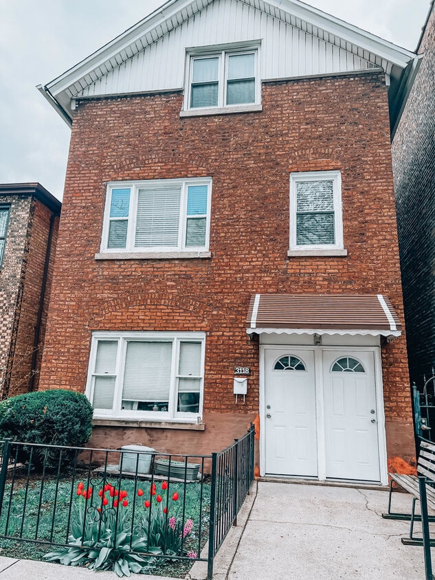 Foto principal - 3118 S Wells St