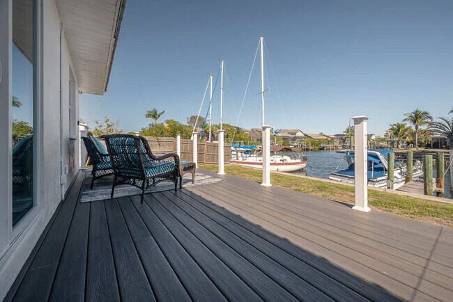 Foto del edificio - 1053 Apollo Beach Blvd