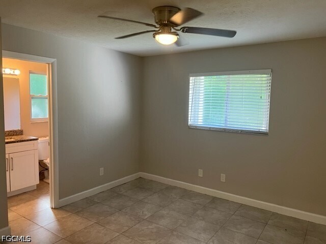 Foto del edificio - 4234 Pine Drop Ln