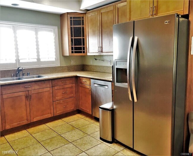 Foto del edificio - 4 br, 2 bath House - 19345 Santa Rita St