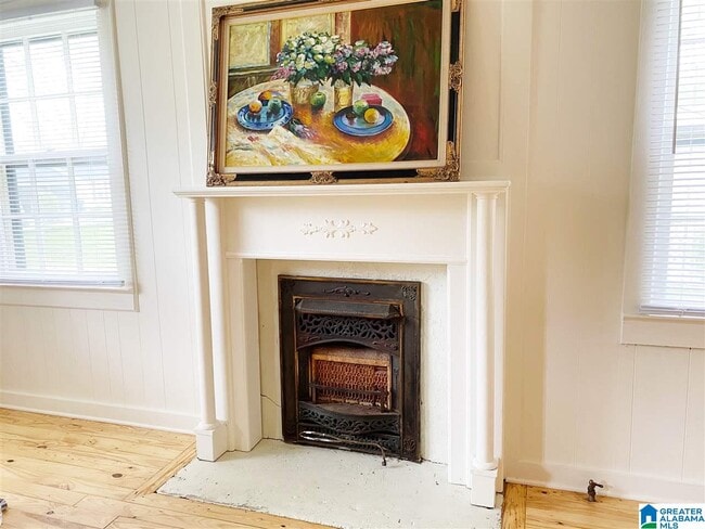 Building Photo - 108 E Sterrett St