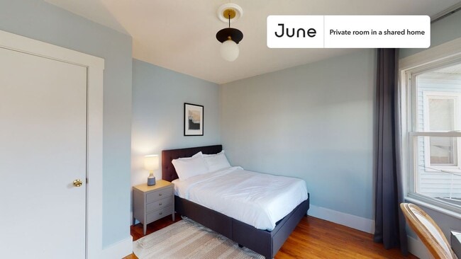 Building Photo - Room in Shared 3 bed/2 bath home in Brighton