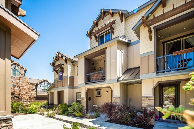 Foto del edificio - 13331 N Highmark Ct