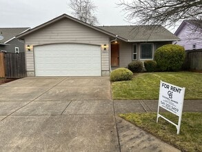 Building Photo - 4023 Spring Ave NE