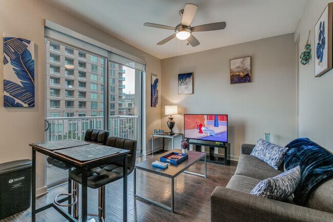 Foto del edificio - 3700 McKinney Ave