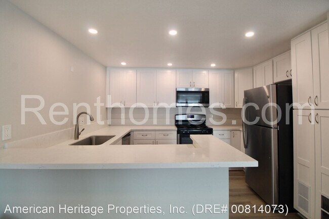 Building Photo - 3 br, 2 bath House - 10246 Norma Gardens D...
