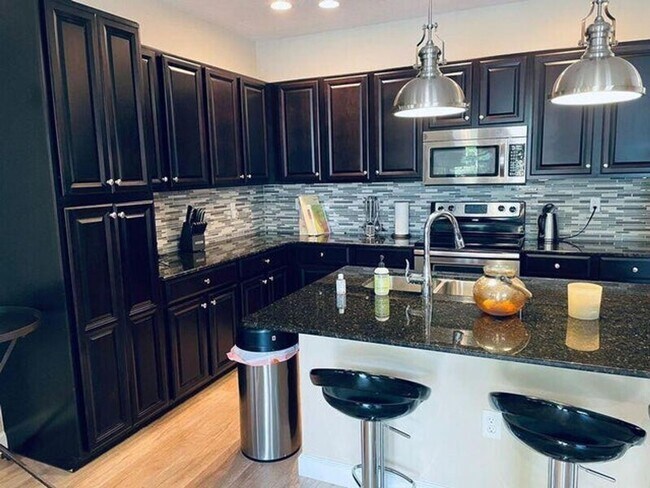 Foto del edificio - 1527 NW 48th Ln