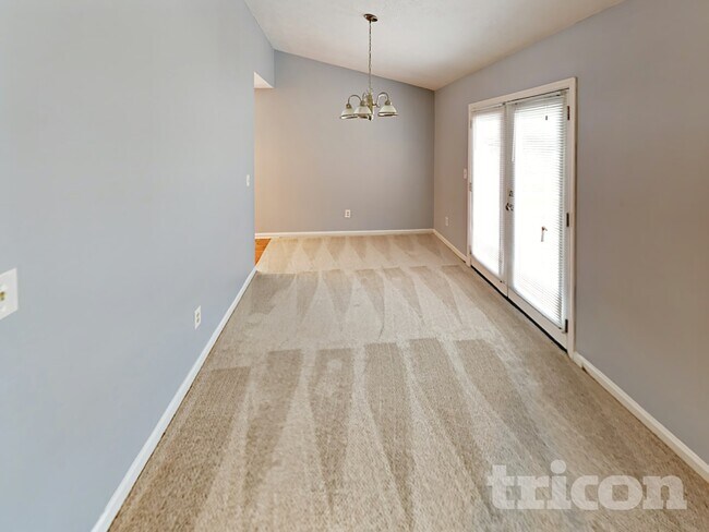 Building Photo - 1680 Rolling Hills Trail SE