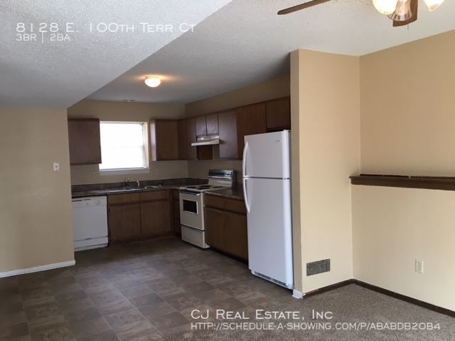 Building Photo - 8128 E. 100th Terr Ct-