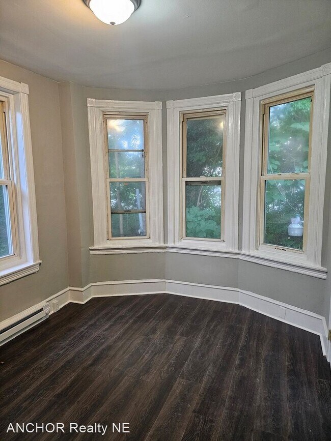 Foto del edificio - 3 br, 1 bath House - 926 N Fallon St.