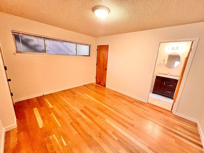 Building Photo - 152 Jackson Ave